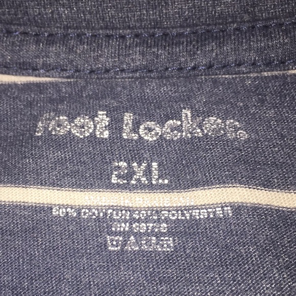 Foot Locker Men’s Striped T-Shirt with Pocket Size 2XL - Picture 5 of 5
